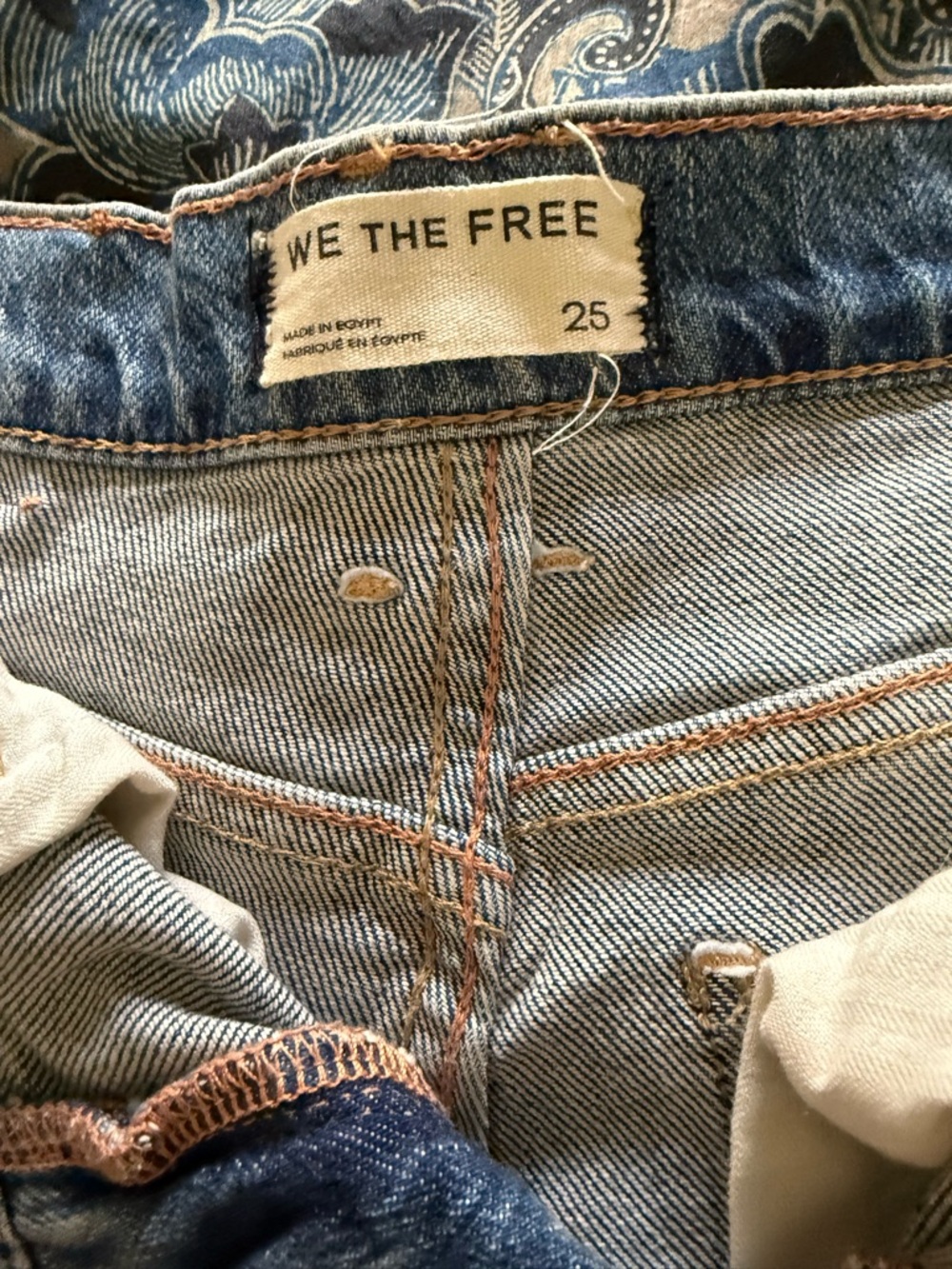 Free People NWT We the Free Risk Taker Faded Raw Hem Seamed Straight Leg Jeans - Picture 5 of 9